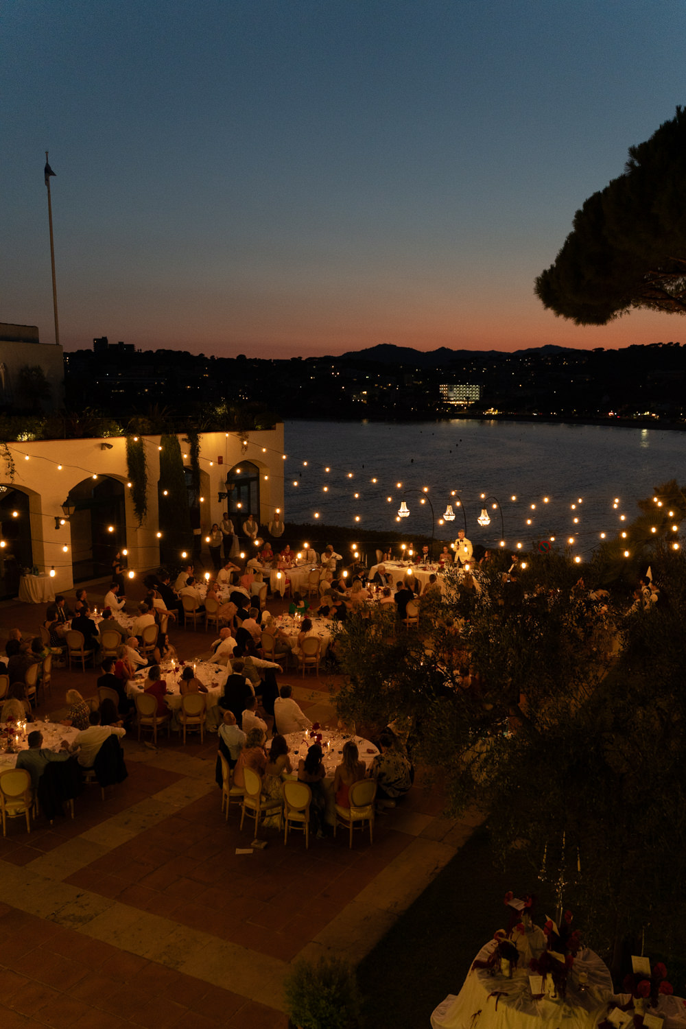 Luxury-Red-Wedding-Spain-La-Gatina-Barcelona-Lea-Evrevin-Wedding-Photographer-61